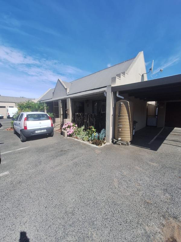 3 Bedroom Property for Sale in Glen Lilly Western Cape